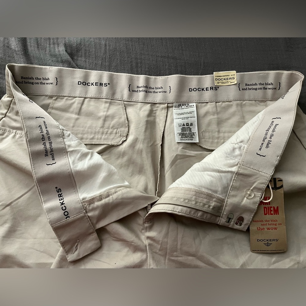 Light stone Dockers Khaki Diem women’s Metro Trouser pants 22W reg. length NWT - Picture 6 of 10